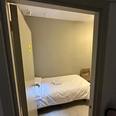 Mikasita - Student Housing & Coliving Хостел *