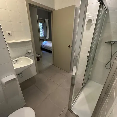 Hostel Mikasita Bilbao - Student Housing & Coliving *