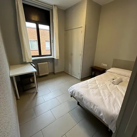 Mikasita Bilbao - Student Housing & Coliving Hostel *