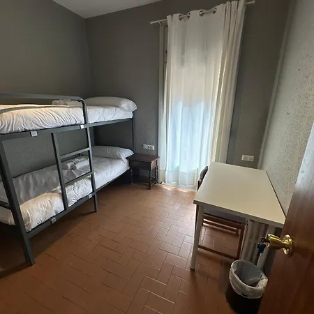 Hostel Mikasita Bilbao - Student Housing & Coliving *