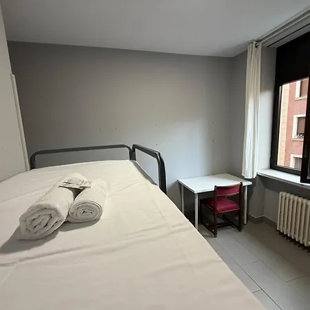 Mikasita - Student Housing & Coliving Хостел Більбао