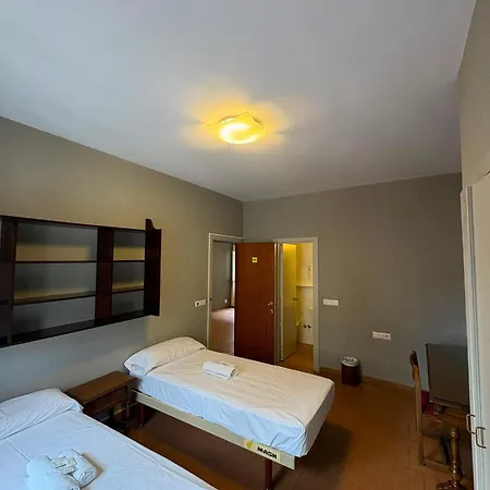 Хостел Mikasita - Student Housing & Coliving Більбао